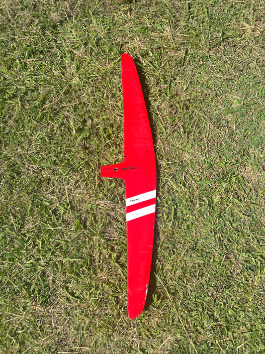 NALU 700 RED WITH WHITE STRIPES